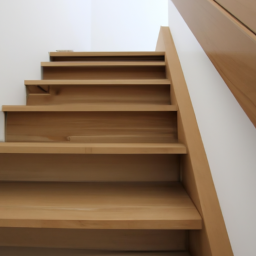 Escalier en Bois : Alliance Parfaite entre Tradition et Modernité pour un Intérieur Accueillant Canteleu